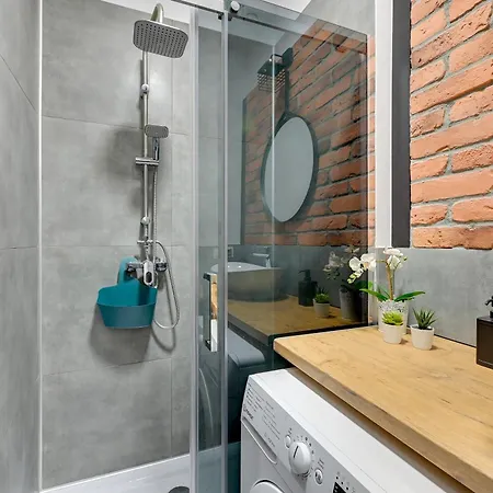 アパート Stacja 24/7 *